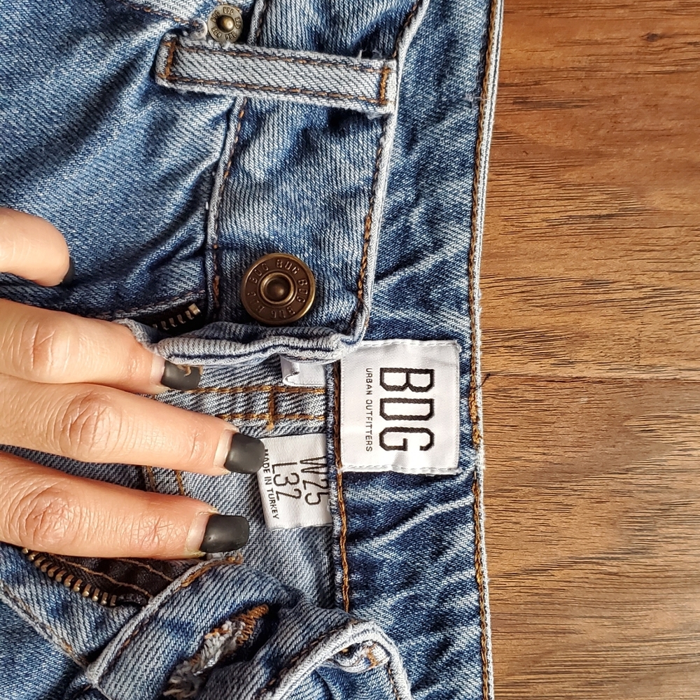 Jeans - Picture 2 of 2